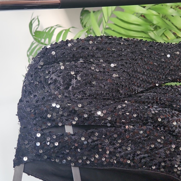 Sequin one sleeve gown from Shein size Medium - Picture 3 of 5
